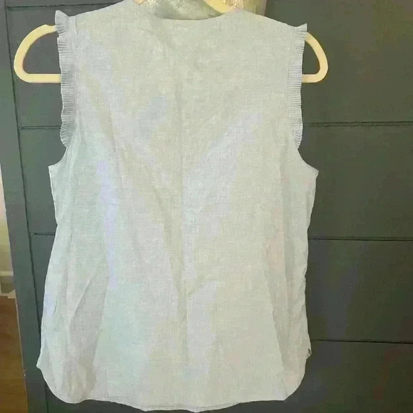 J. Crew End-on-end ruffle cotton front tank top size 4 - Picture 2 of 3